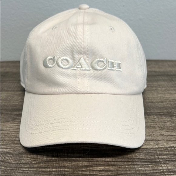 COPY - ✨Coach Cream Embroidered Logo Baseball Cap - Picture 1 of 10